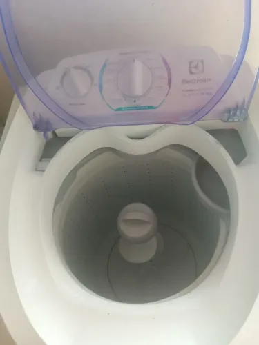 Máquina de lavar 8k Electrolux 400 reais