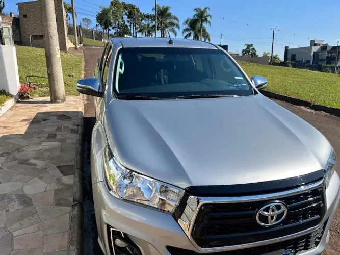 Toyota Hilux CD SRV 4X4 2.8 TDI Diesel Aut. 2020
