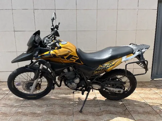 Honda XRE 300 ano 2011