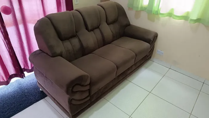 Sofá semi novo