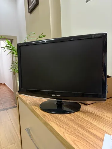 Monitor SAMSUNG 20 polegadas