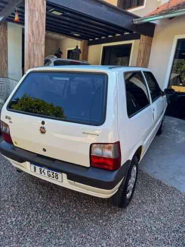 Fiat Uno Mille 1.0 Fire/ F.flex/ Economy 2P 2011