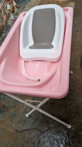 Banheira com suporte e encosto 
