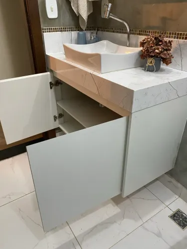 Armário para banheiro em MDF