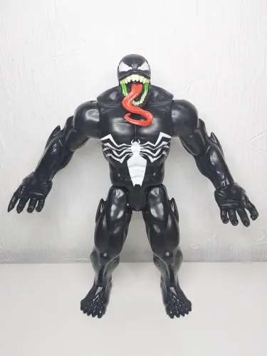 Boneco Venom Original Marvel/Hasbro 2019 Articulado - 30cm