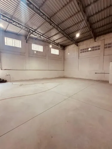 Alugo galpao Aprox 200,00m2