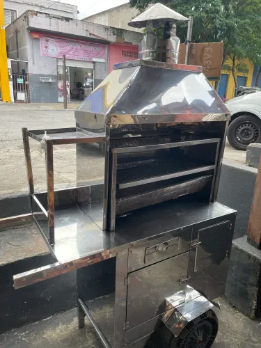 Carrinho de churrasco