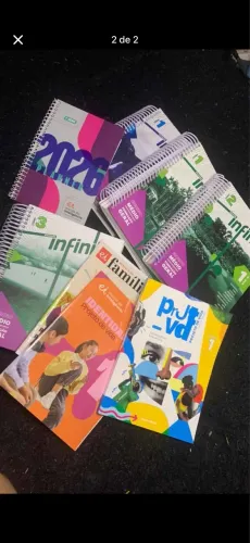 Vendo livro 1 série do Madre Celeste 