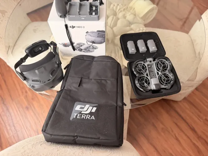 DJI neo 2