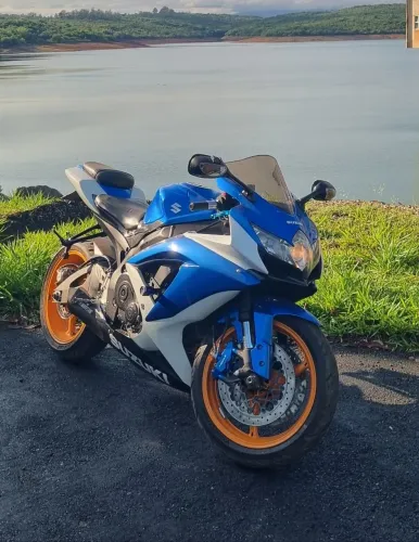 Suzuki Srad GSXR 750