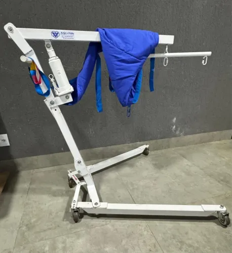 Guincho para transferência de idosos e acamados 
