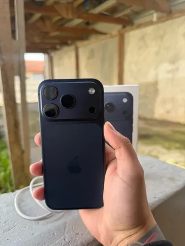 iPhone 17 pro 256 gb azul 