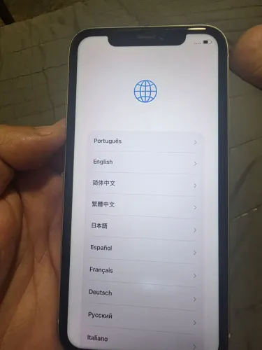 iPhone 11 128gb Dourado