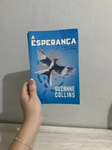 LIVRO A ESPERANÇA (JOGOS VORAZES)