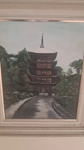 Vendo lindo quadro templo budista com moldura
