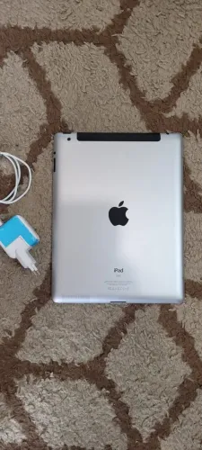 iPad 16GB - Para Reparos ou Peças (Não Liga)