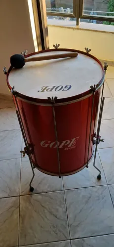 Surdo gope 18x60 cereja ? selfie com parafuso borboleta e tripé pele de couro Novo!!