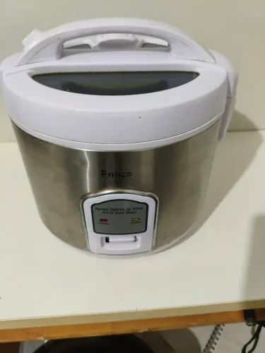 Panela de arroz 10 chicaras marca Philco