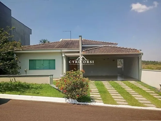 Casa com 3 dormitórios à venda + 2 quartos de apoio, 209 m² por R$ 1.100.000 - Residencial