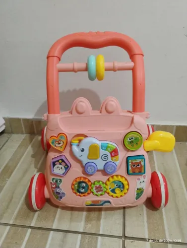 Anda dor empurrador infantil músical 