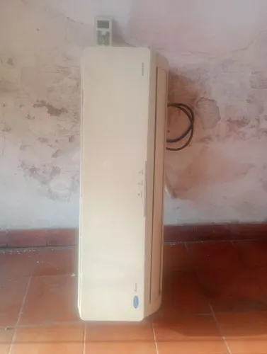 Evaporadora Carrier inverter 12000 BTUs 