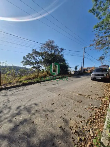 Lote com financiamento próprio pronto para construir em São José da Lapa