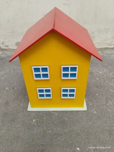 Casa da Pepa em MDF.