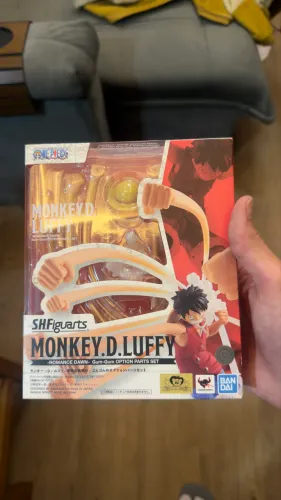 S H Figuarts Monkey D. Luffy - Romance Dawn Gum-Gum Option Parts Set