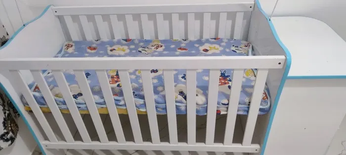 Vendo quarto de bebê menino