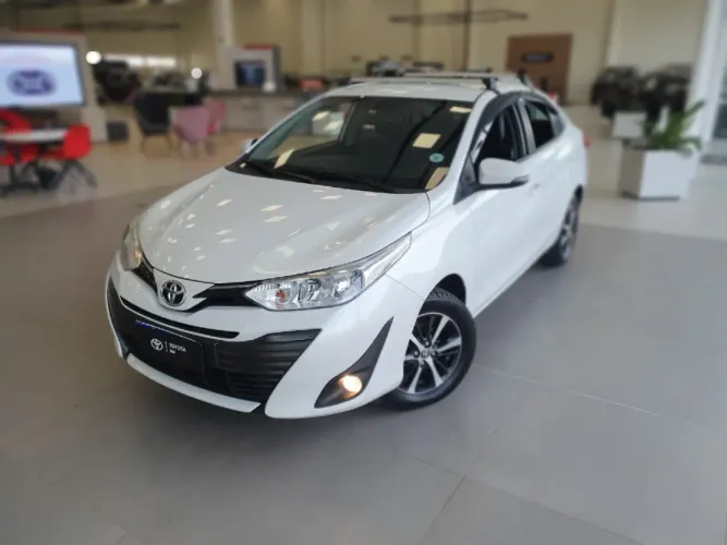 Toyota Yaris XS Connect Sedan 1.5 Flex 16V AUT 2021