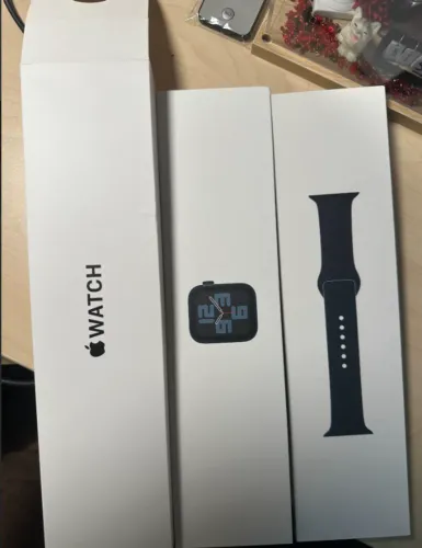 Apple Watch SE 44mm 3 geração Midnight (GPS) - Lacrado