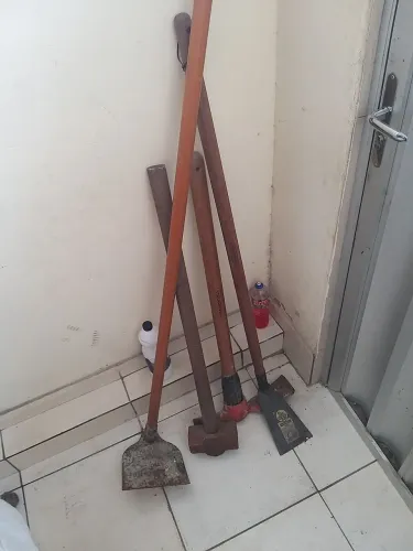 Ferramentas de construção civil