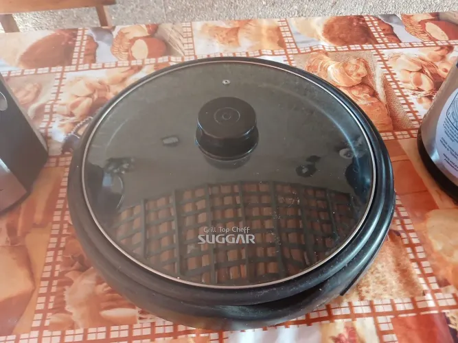 Vende se está tudo em perfeito estado