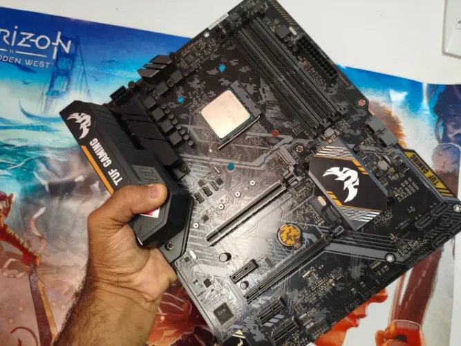 PC GAMER RTX+B450M ATX VENDO TROCO