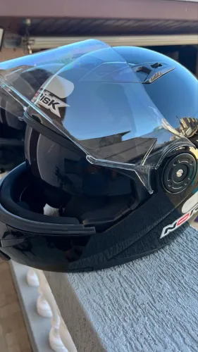 2 capacete Norisk com intercomunicador