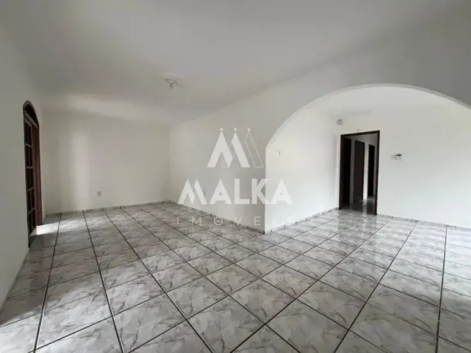 Casa para Locação Comercial na Trindade Florianópolis