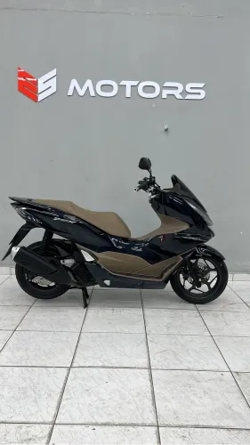 Promoção imperdível!! PCX 160 DLX 1.264 KM ESMotors