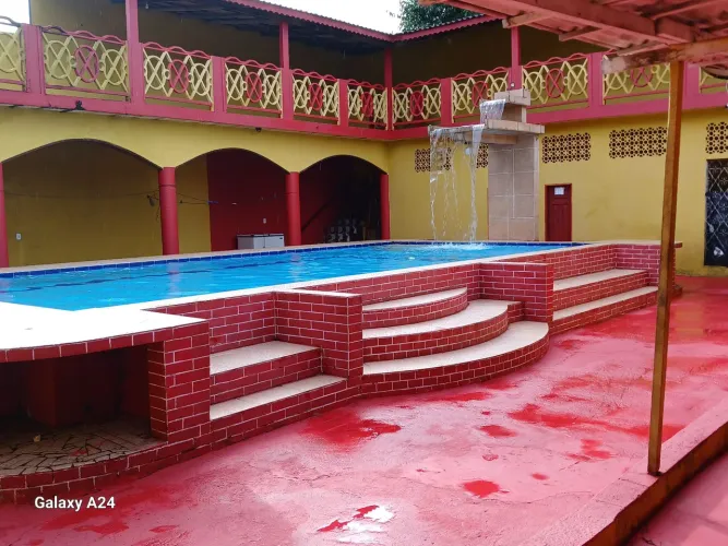 Casa Com Piscina Cabanagem.