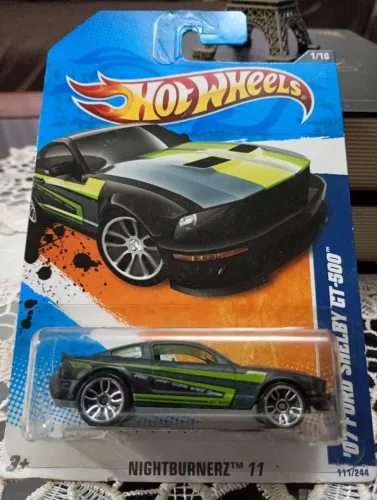 Miniatura Hot Wheels 1/64 - 07!Ford Shelby GT500 2011