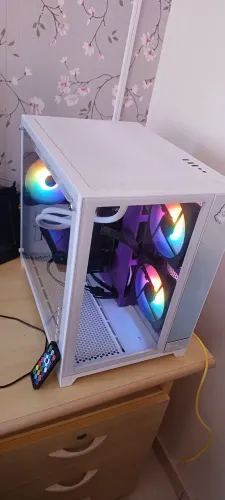 I5 12400f+ RX 7600 8gb