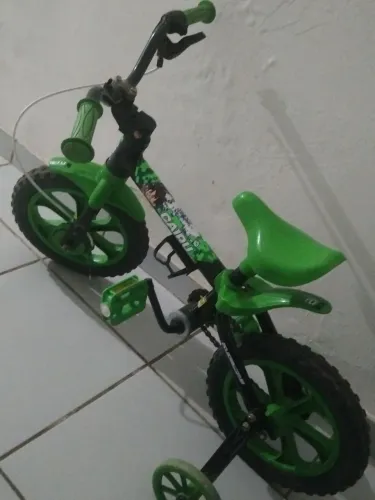 Bicicleta infantil ben 10
