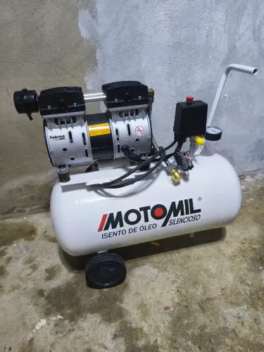 Compressor 25L. 