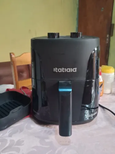 Vendo semi nova na caixa