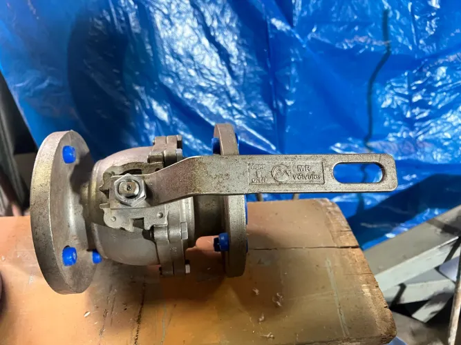 Válvula Esfera Bipartida Flangeada Wcb 150 Lbs 3 Polegadas Aço Inoxidável
