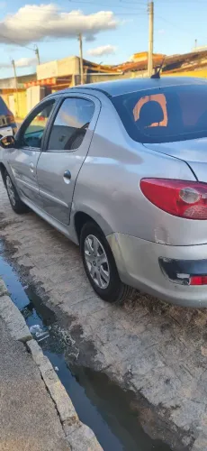 Peugeot 207 Sedan Passion XR 1.4 Flex 8V 4P 2011