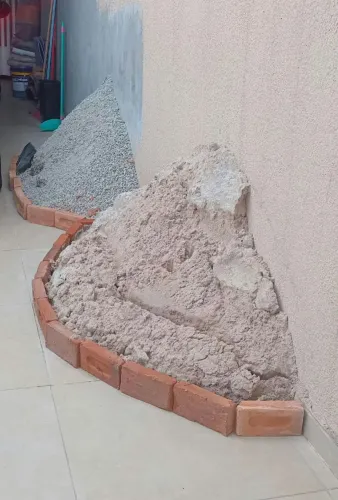 Pedra e Área