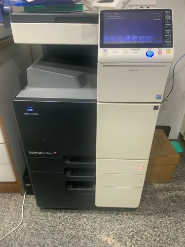 Impressora konica Minolta biz hub 284e