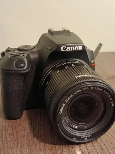 Canon EOS Rebel SL3 - Lente 18-55 mm