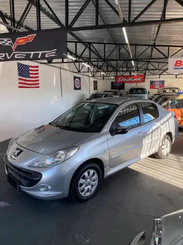 Peugeot 207 Sed. Passion XR Sport 1.4 Flex 8V 4P 2011