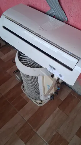 ar-condicionado (midea 9 mil bts) economia A